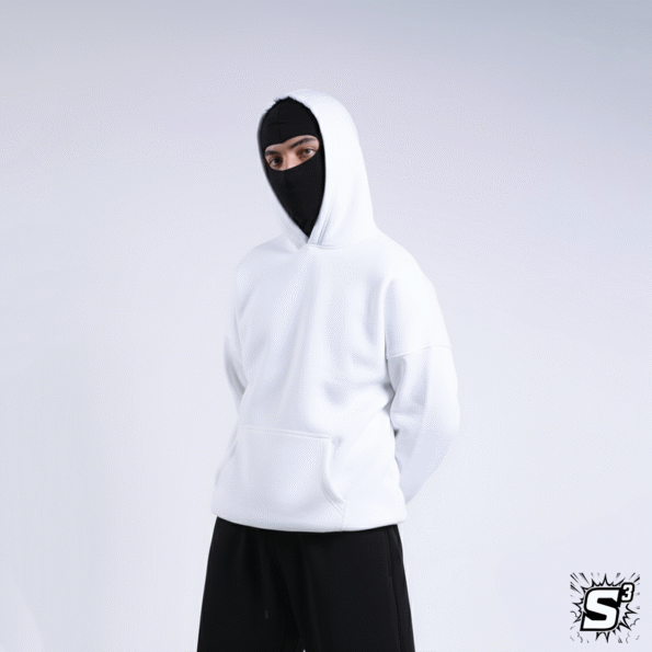 هودي بيزك ابيض اوڤرسايز